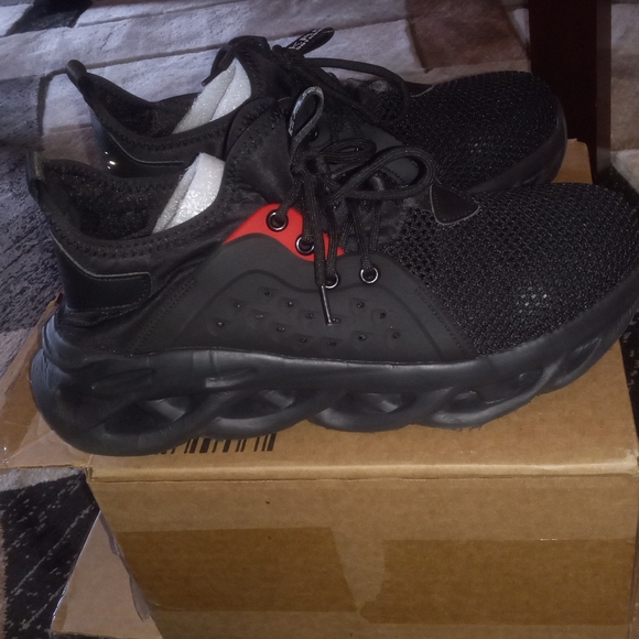 Nice real nice instructable sneakers/ boots - Picture 11 of 12